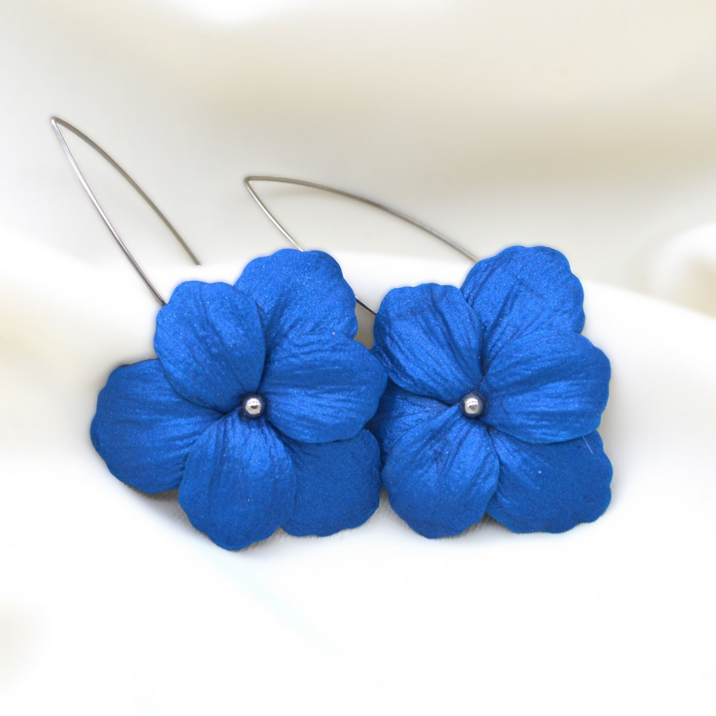 Shimmering Blue Flower Earring